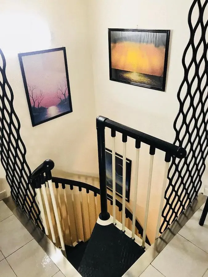 Lucy Hostel Neapel